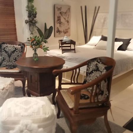 Bronnies Place Hotel Gatton Luaran gambar