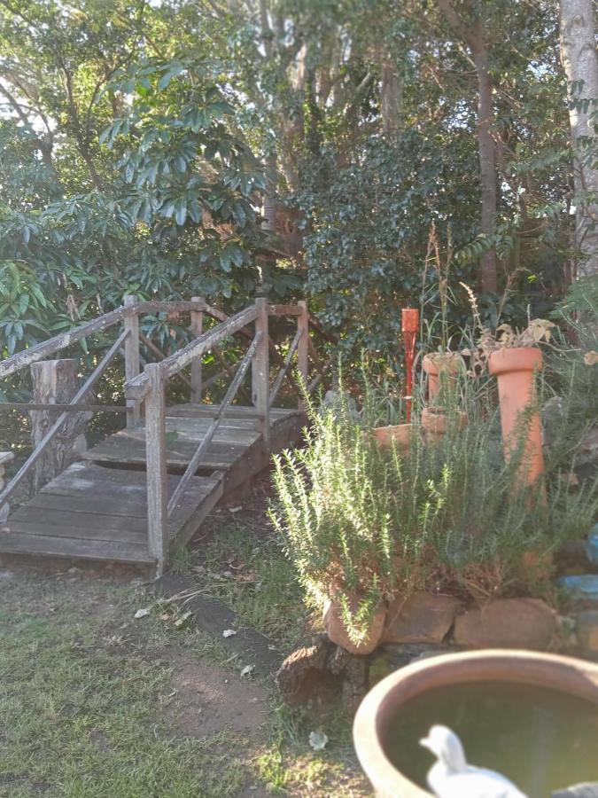 Bronnies Place Hotel Gatton Luaran gambar